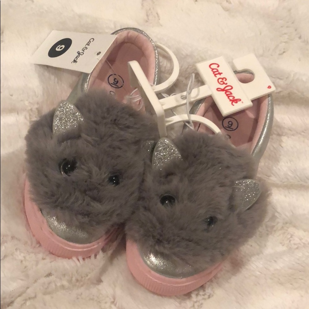 Toddler shoes